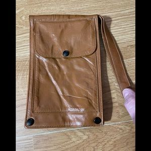 Vtg Leather Clutch/Wristlet